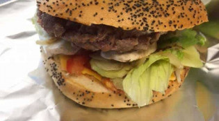 Le p’tit moulin - Un burger