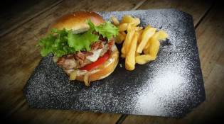 Les Folies Burgers - Le burger pigalle