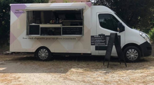 Mademoiselle Emily - Le camion