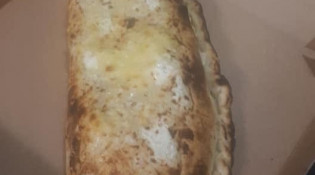 O'bois pizza - Un calzone