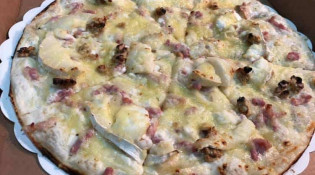 O'Flamm's - Une lindaret au fromage de chèvre, miel et noix