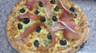 Pizza In Teglia - Une pizza