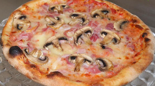 Pizza rocket - Une pizza
