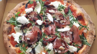 Pulcinella - Une pizza
