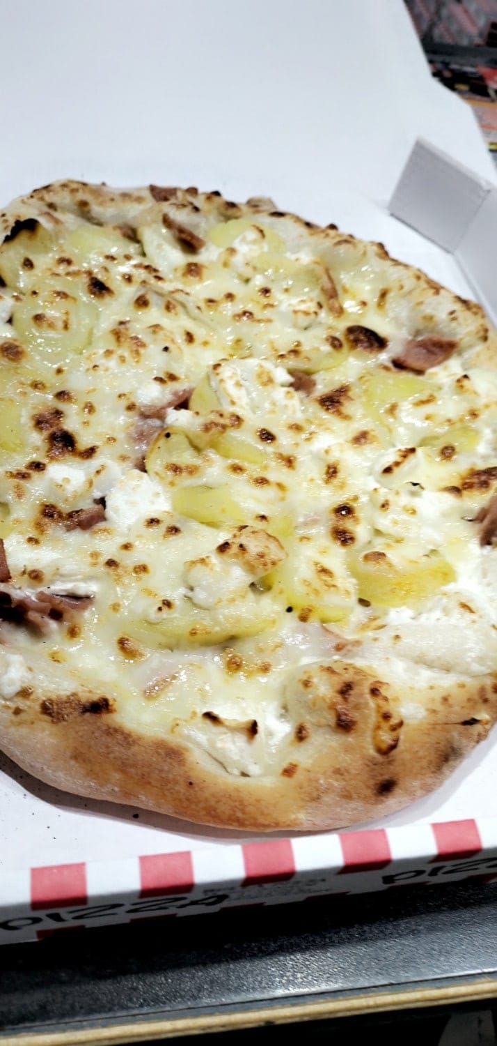 Bella Pizza — photo 4